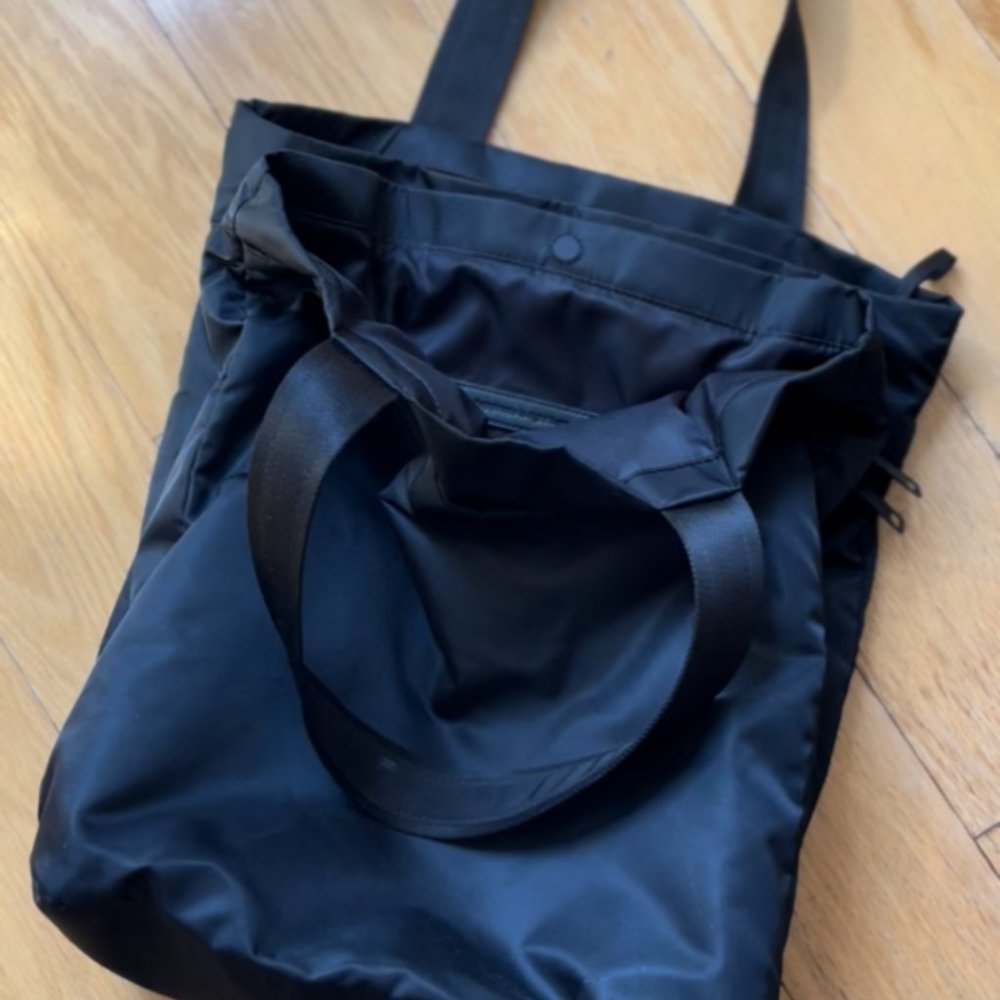 Lululemon laptop tote gym bag